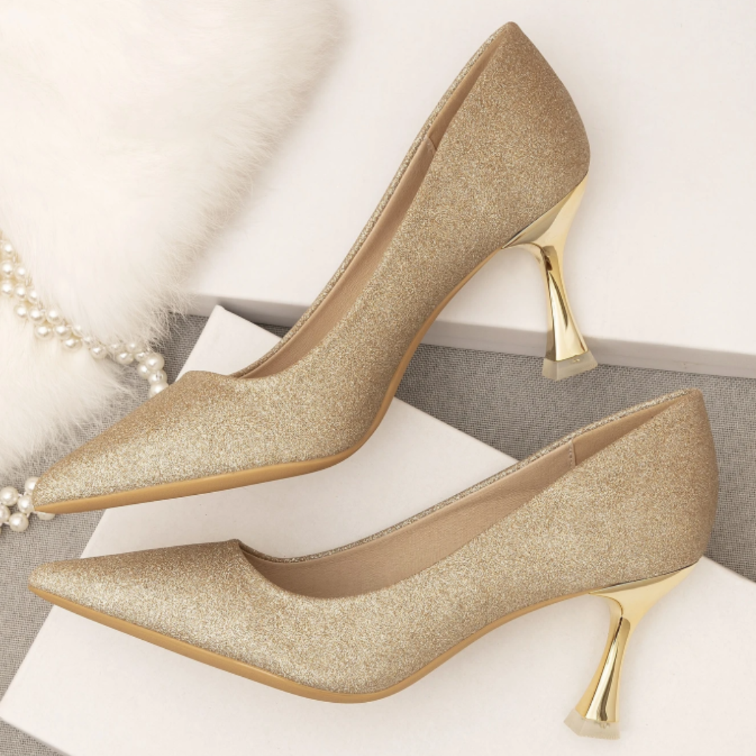 AURELIA VOSS PUMPS