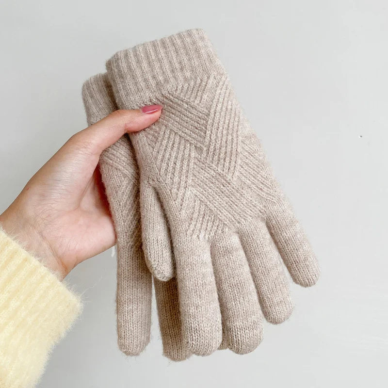 SOFT KNIT WINTER GLOVES