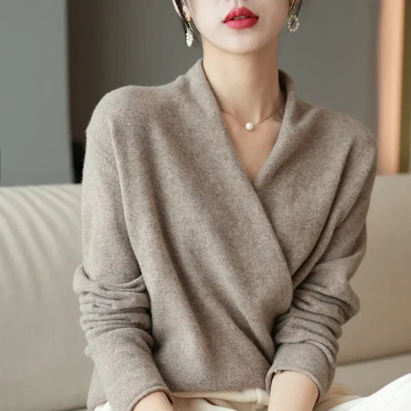 SOPHIA WOOL V NECK SWEATER